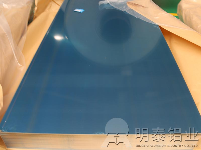车厢用铝板厂家_5系铝合金硬度高、耐磨损，受到货车全铝车厢亲赖